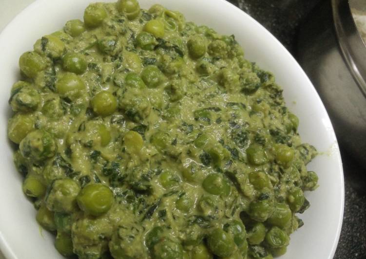 Recipes for Green Peas with Fenugreek Leaves Curry (Methi Mutter Masala)