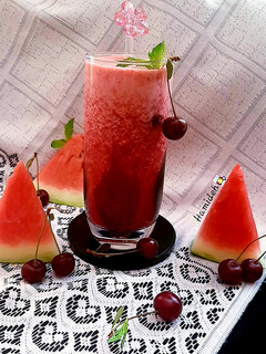 عکسی از دستور موکتل هندوانه و آلبالو 🍉🍒