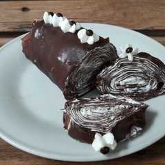 A picture of Rolled Mille Crepes.
