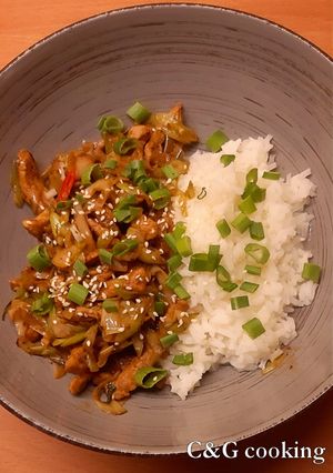 Φωτογραφία της συνταγής Χοιρινό Stir-Fry με πράσα (Cong Bao Rou Si) C&G