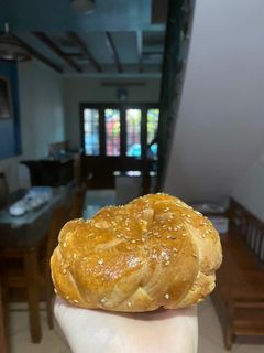 Hình của món Bánh mì hoa cúc (brioche).