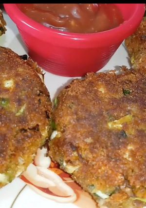 A picture of Made With Leftover Veggies Crunchy Patties / Burger Patty / Veg.
