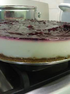 Una foto de Cheesecake Helado con Zarzamora 🍰