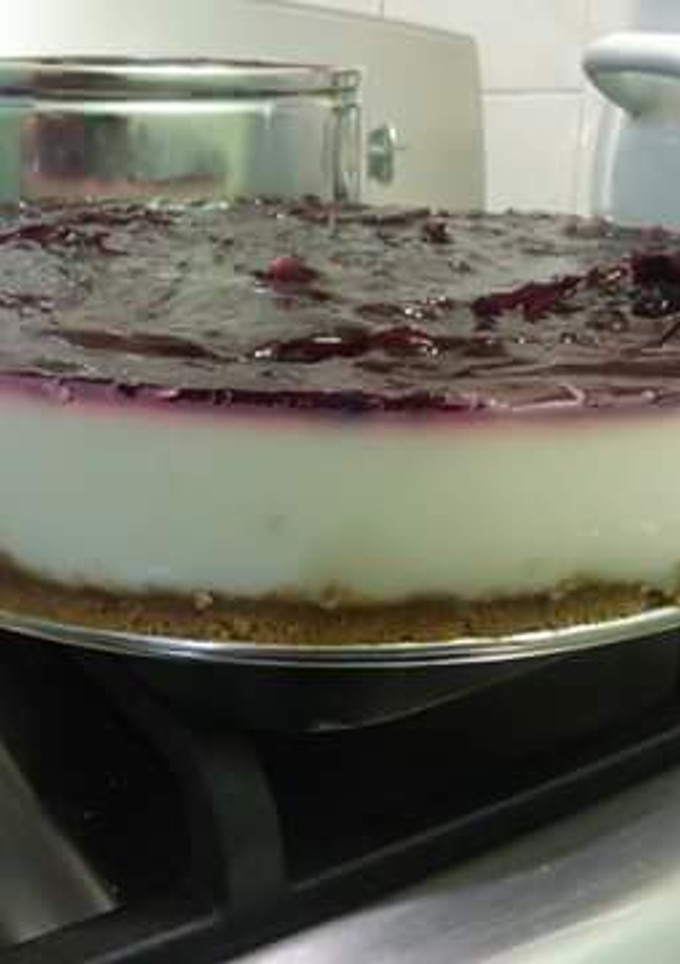 Una foto de Cheesecake Helado con Zarzamora 🍰