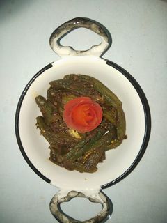 मसाला भिंडी (Masala bhindi recipe in Hindi) रेसिपी मुख्य फोटो