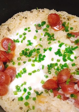 Hình của món Cơm lạp xưởng one-pot.