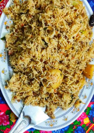 A picture of Dal Masoor pulao.