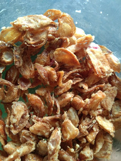 Foto resep Bawang goreng kriuk.