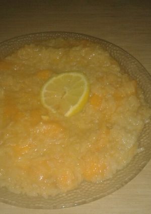 Una foto de Arroz con albaricoques