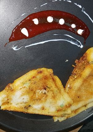 रवा टोस्ट रेसिपी मुख्य फोटो