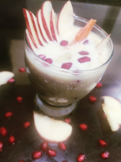 फ्रूट कस्टर्ड (fruit custard recipe in Hindi) रेसिपी मुख्य फोटो
