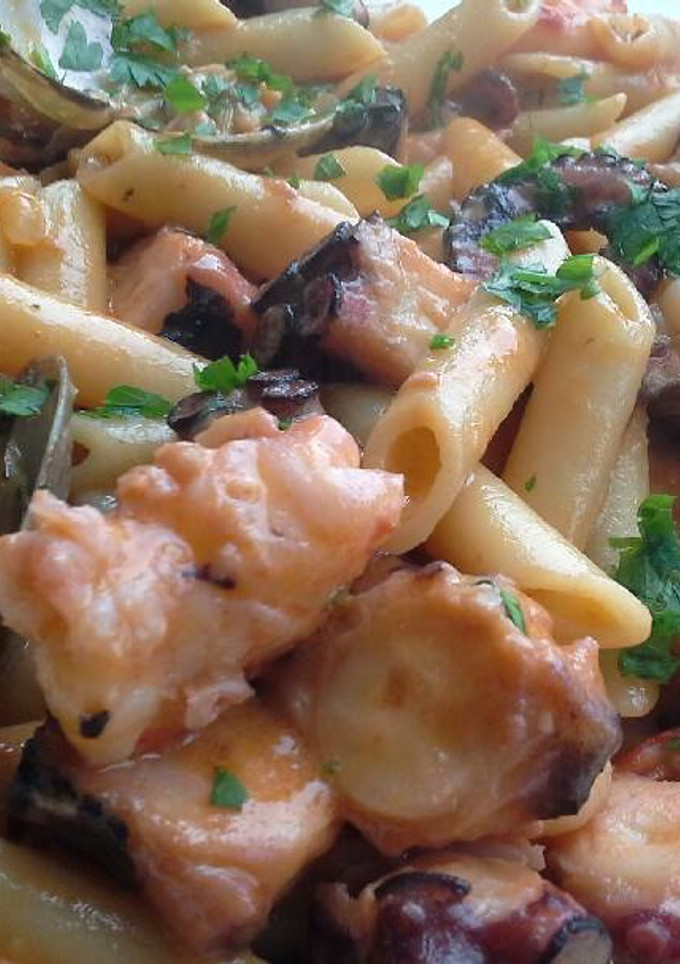Una foto de Pasta frutti di mare a mi estilo