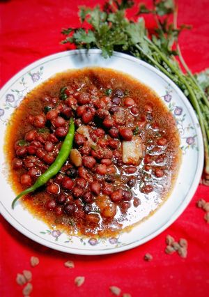 चना मसाला करी (Chana masala curry recipe in hindi) रेसिपी मुख्य फोटो