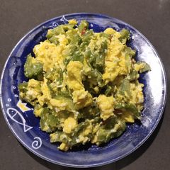 A picture of Bittergourd with Egg.