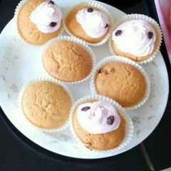 A picture of Strawberry cupcakes.