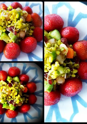 A picture of Mungsprout pineapple salad.