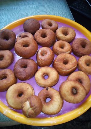 A picture of Home made doughnuts.