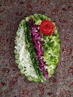 عکسی از دستور تزئین سالاد