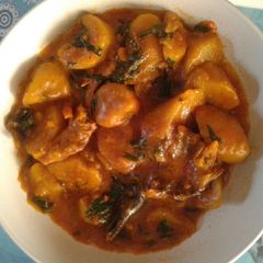 A picture of Plantain pottage with Dry fish, bonga fish and scent leaf.