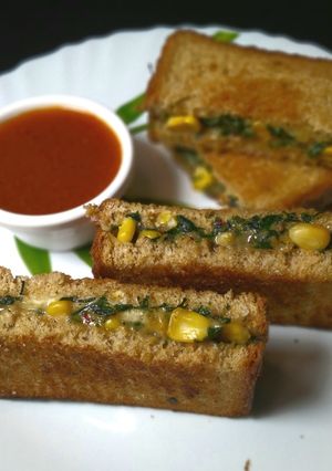 A picture of Spinach Corn Sandwich.