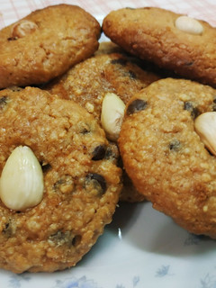 A picture of Cookies with Almond Flour and Peanut Butter.