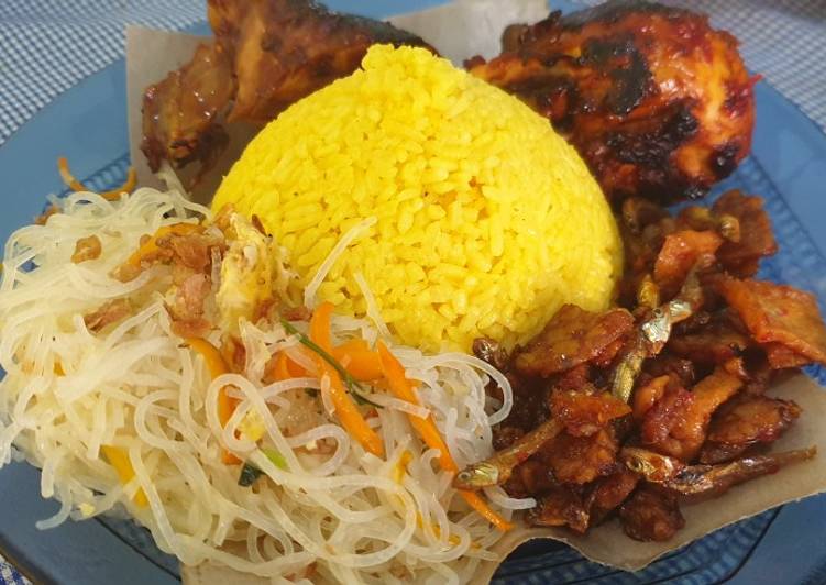 Nasi kuning