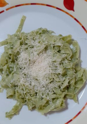 Una foto de Fideos caseros de espinaca