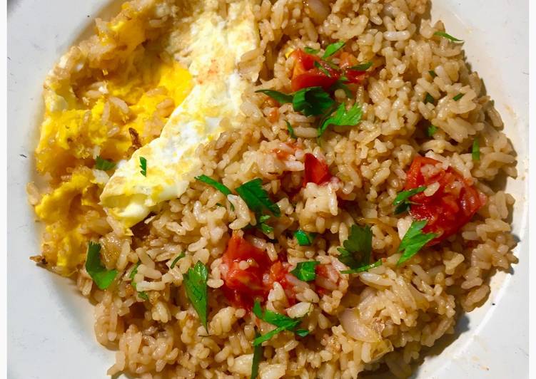8Resep: Nasi Goreng EMERGENCY yang Lezat