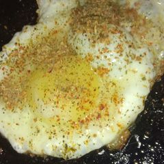 A picture of Half Fry Egg.