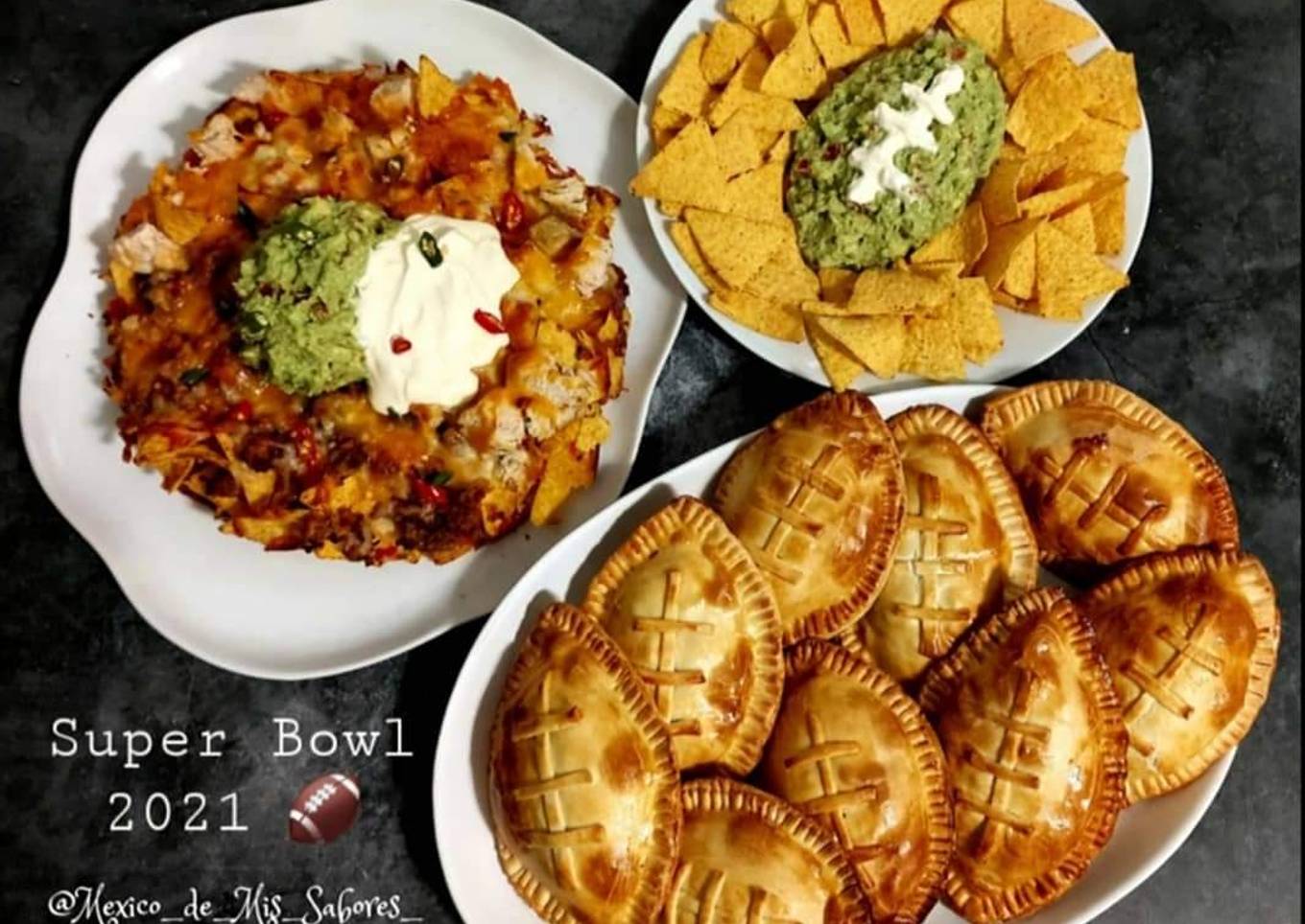 Empanadas, nachos y guacamole Súper Bowl