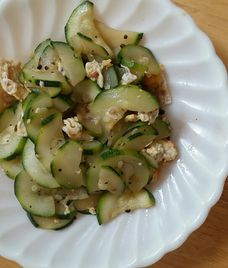 bí ngòi xào trứng