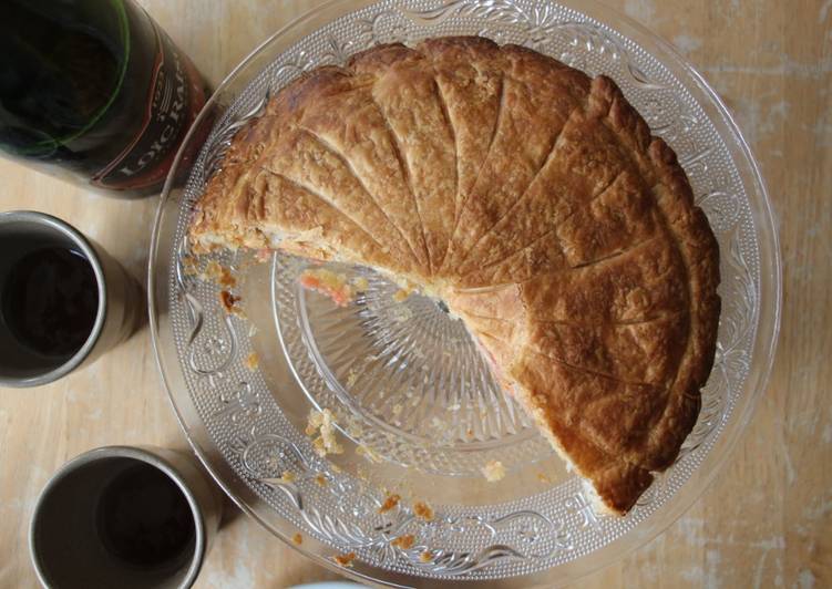 Galette aux pralines roses