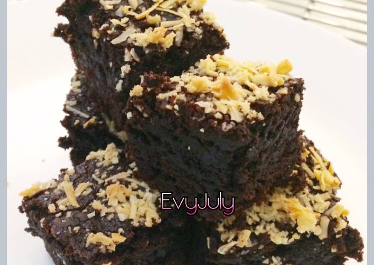 Chocolate fudge brownie