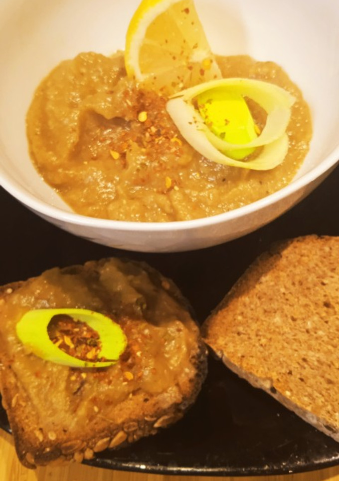 Auberginencreme (Padlizsánkrém) recept fotója