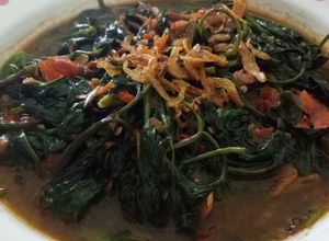 Foto resep Tumis Kangkung Trasi Grago