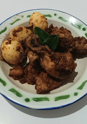 Foto resep Rendang Ayam dan Telur