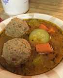 Caldo de albondigas