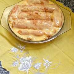 Una foto de Postre de pera sarteneada