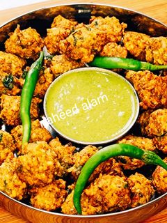 A picture of Moong Dal Fritters.