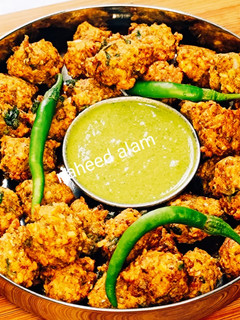 A picture of Moong Dal Fritters.
