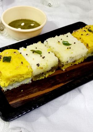 A picture of Besan Suji Sandwich Dhokla.