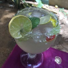 A picture of Lemon Soda.