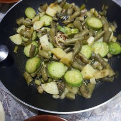 Celine vegetable fry A picture of Celine vegetable fry.