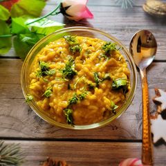 A picture of Dal kichidi.