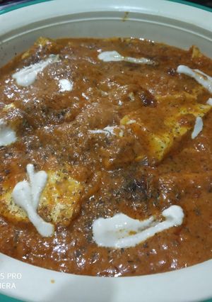 A picture of Shahi paneer.