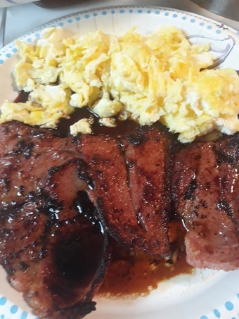 Simple Way Prepare Recipe Eggs with Ham and Honey Redeyed Gravy that is Delicious, So Delicious}