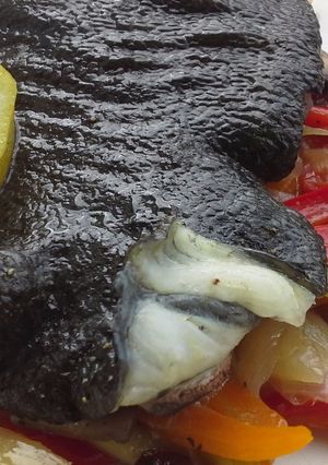 Una foto de Rodaballo en papillote con champiñones