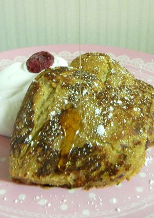 A picture of Sweet Red Bean Stuffed French Toast.