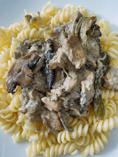 Csirkemell Stroganoff módra recept fotója