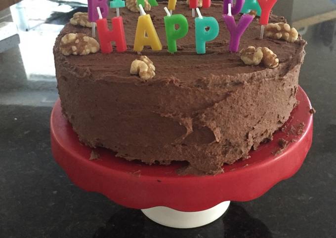 Chocolate Birthday Cake (with buttercream)